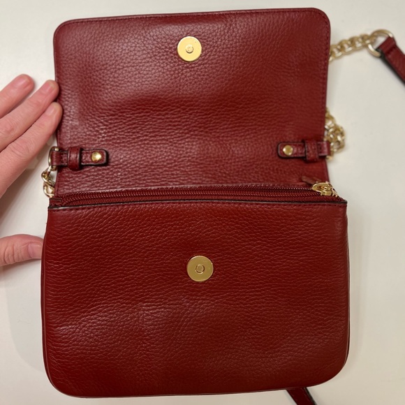 Micheal Kors Crossbody Purse - Picture 2 of 7